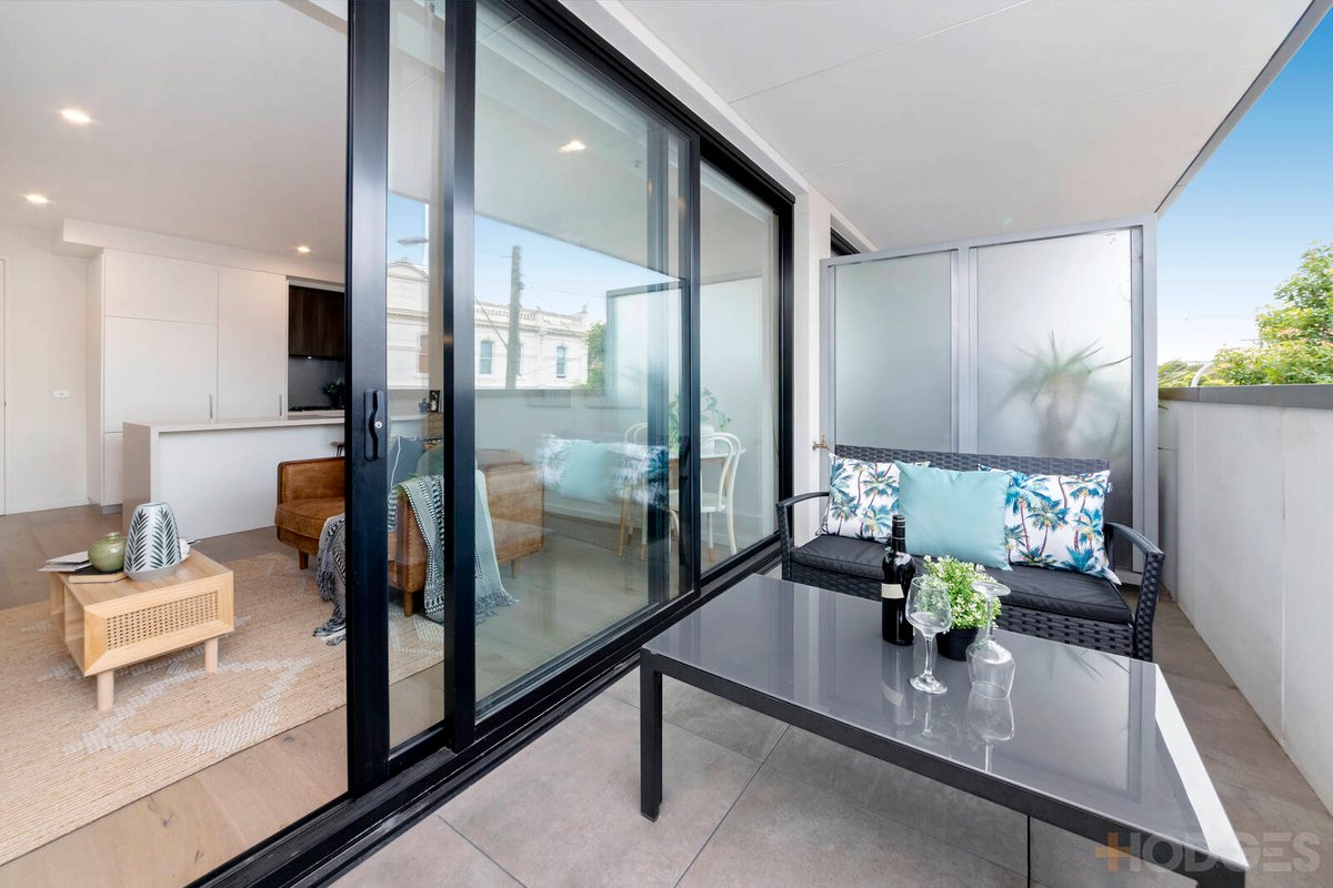 102 / 29 Kambrook Road Caulfield North - Residential for sale