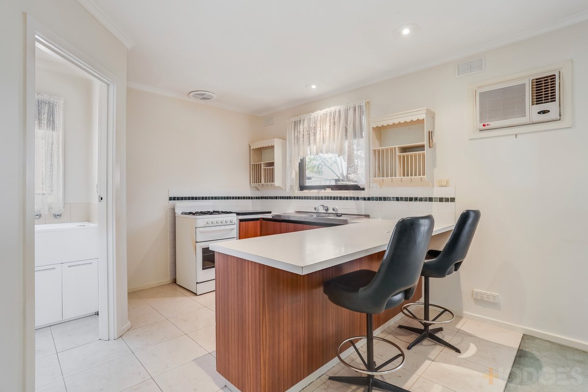 10 / 27 Deutgam Street Werribee - Residential for sale