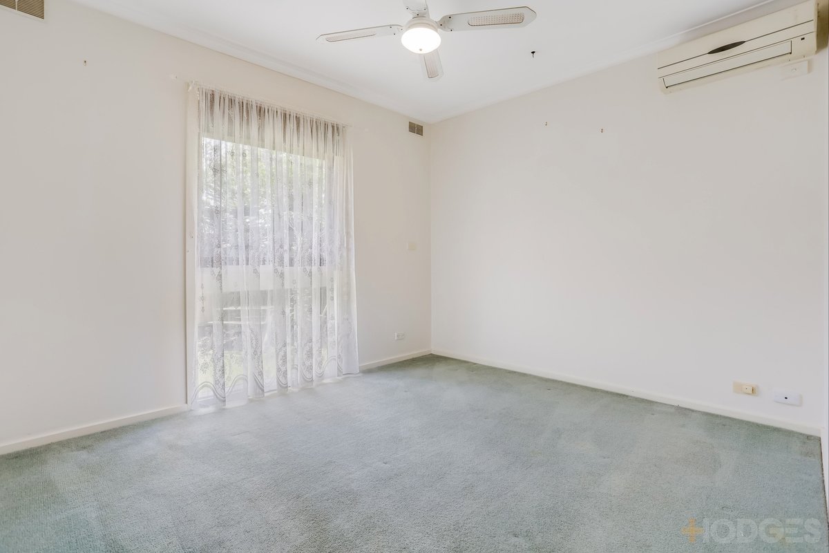10 / 27 Deutgam Street Werribee - Residential for sale