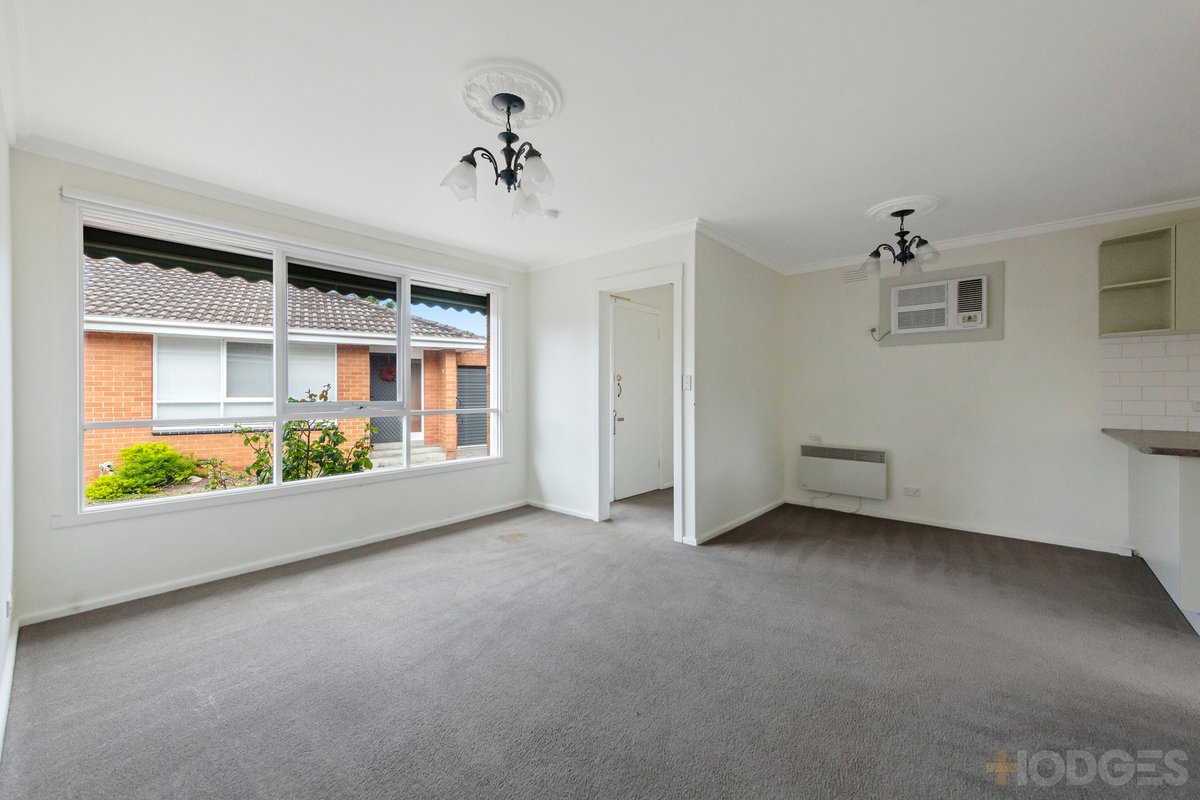 10 / 3 Golden Avenue Chelsea - Residential for sale