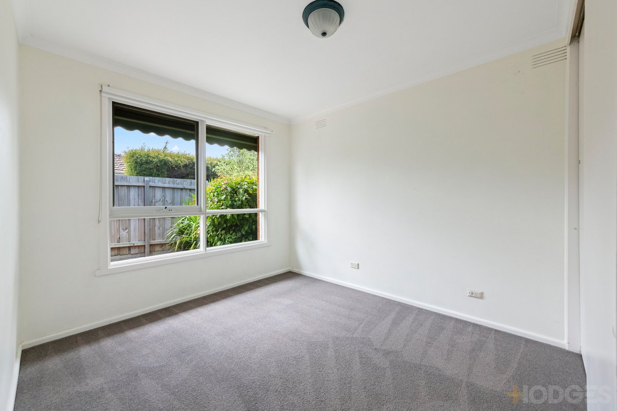 10 / 3 Golden Avenue Chelsea - Residential for sale