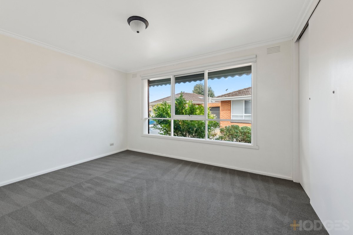 10 / 3 Golden Avenue Chelsea - Residential for sale