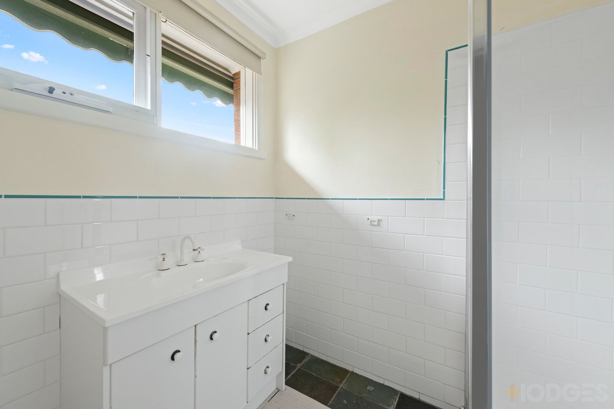 10 / 3 Golden Avenue Chelsea - Residential for sale