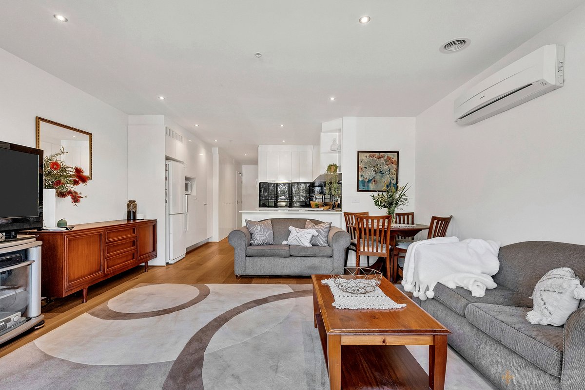 10 / 35 Childers Street Mentone - Residential for sale