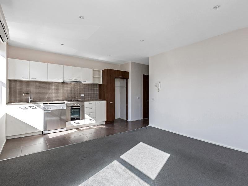 103 / 58 Ballarat Street YARRAVILLE - Residential for sale