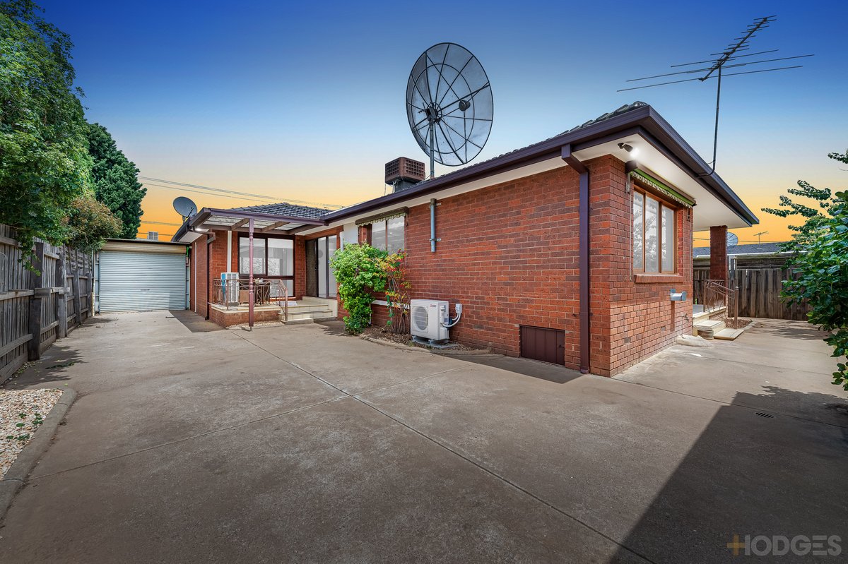 104 Duncans Road Werribee - Residential for sale