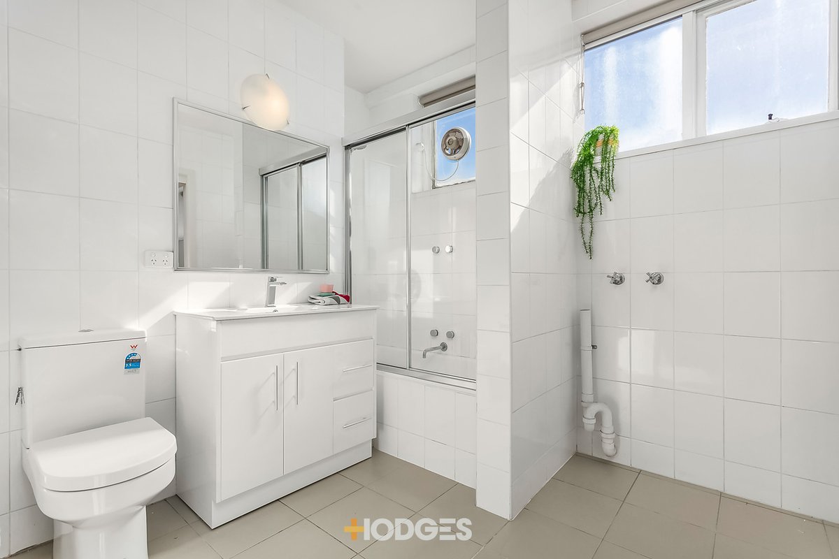10/4 Witchwood Close South Yarra - Residential for sale