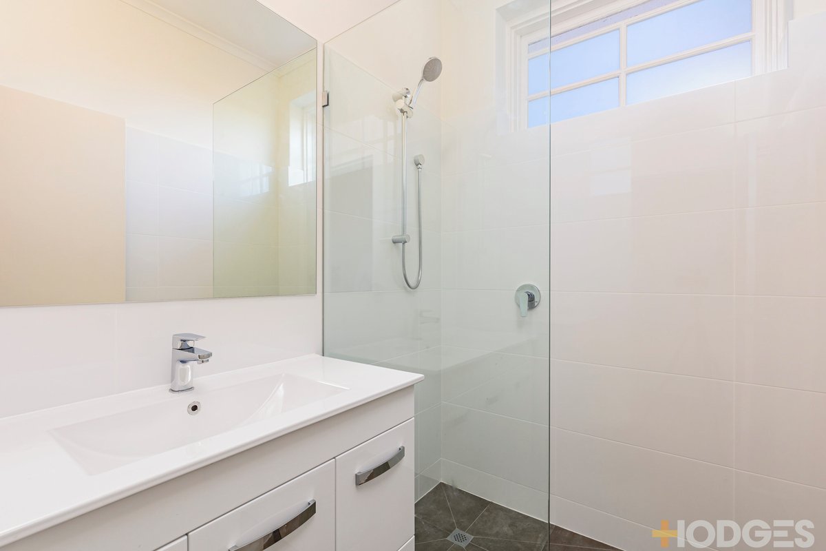 10 / 401 Toorak Road SOUTH YARRA - Residential for lease