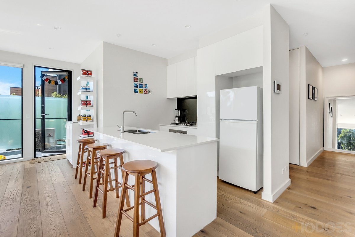 104 / 330 Neerim Road Carnegie - Residential for sale