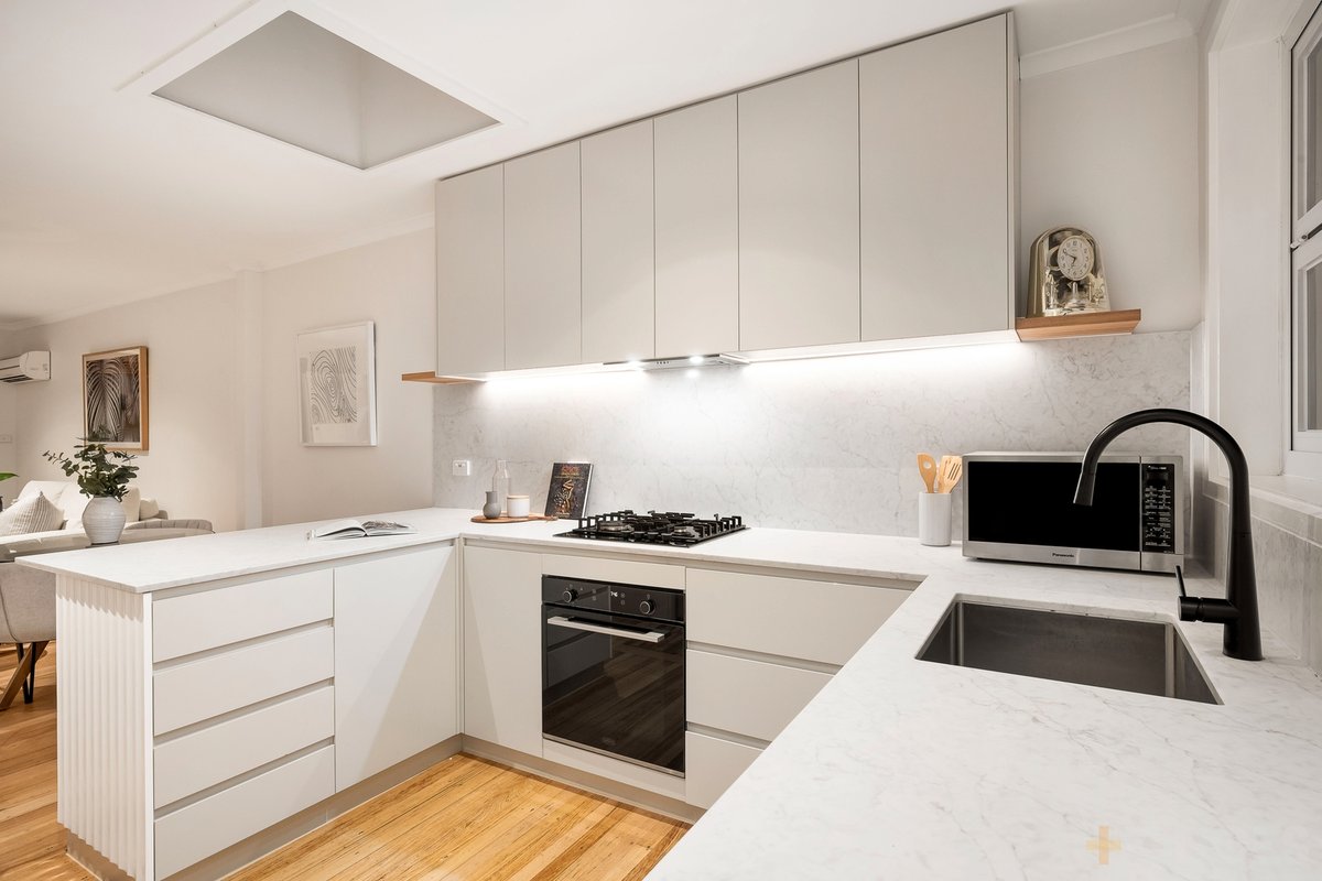 10 / 44 Highett Road Hampton - Residential for sale