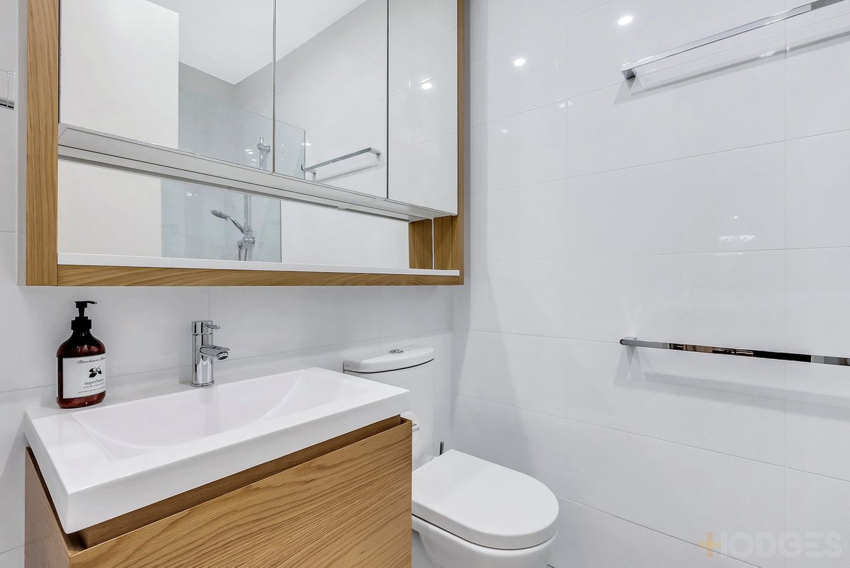 10 / 472 Beach Road Beaumaris - Residential for sale