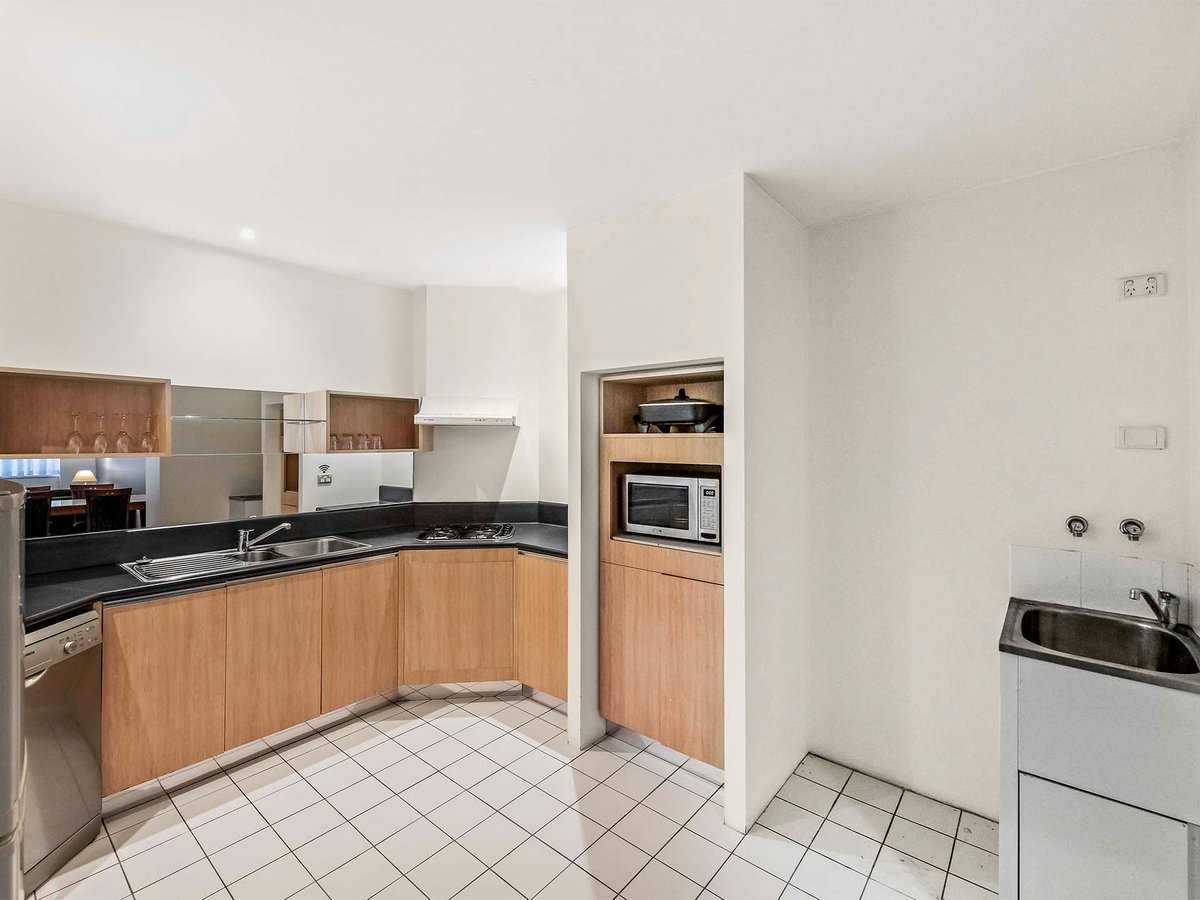 105 & 106 / 604 St Kilda Road MELBOURNE - Residential for sale