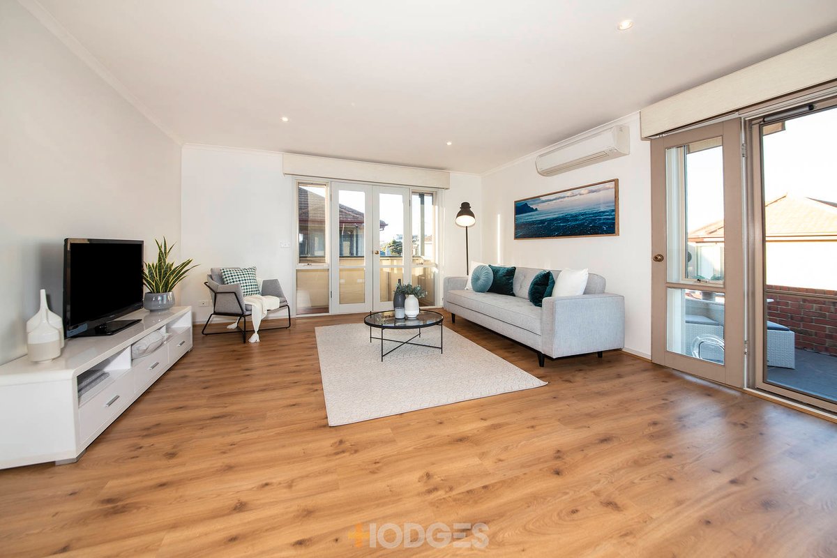 10 / 5-7 Hall Street Cheltenham - Residential for sale