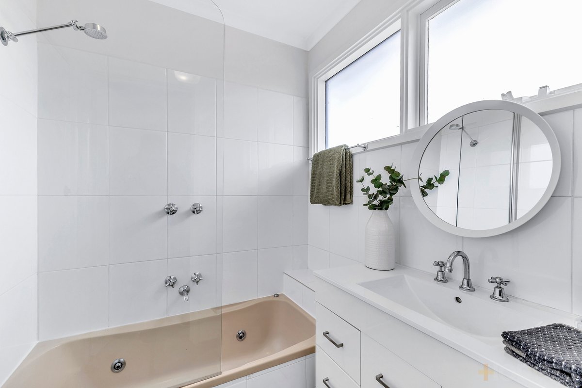 105 Centre Dandenong Road Cheltenham - Residential for sale