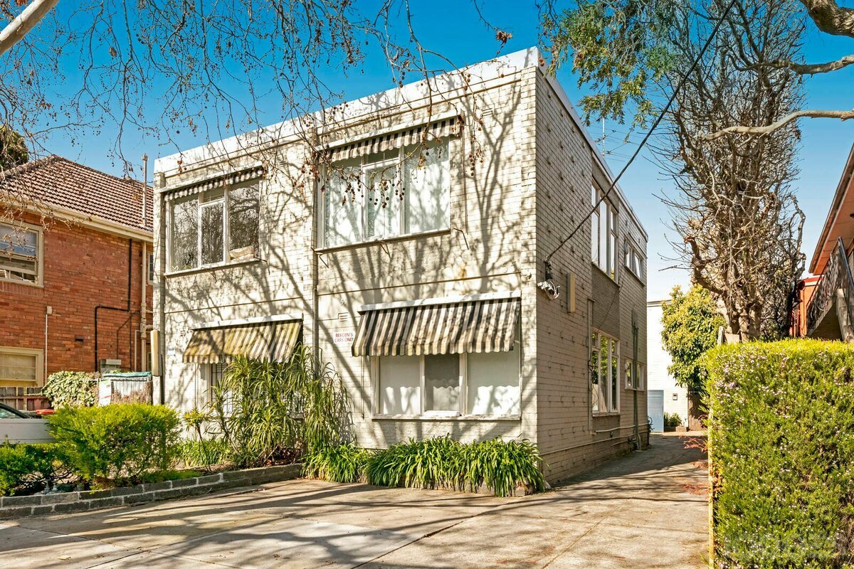 10 / 55 Foam Street ELWOOD - 1 bedroom property