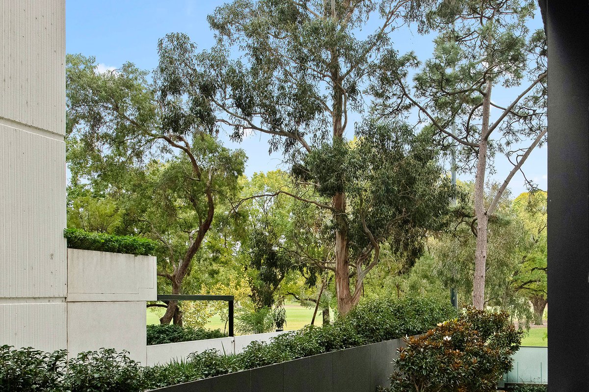 105 / 505 St Kilda Road MELBOURNE - Residential for sale