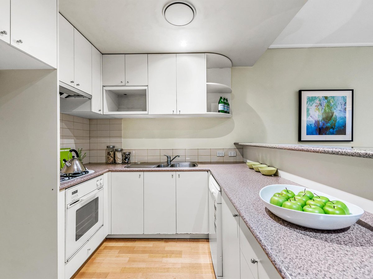 106 / 442 St Kilda  Road MELBOURNE - Residential for sale