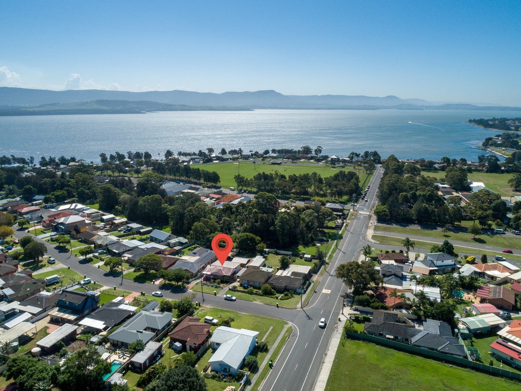 107 Devonshire Crescent, OAK FLATS NSW 2529
