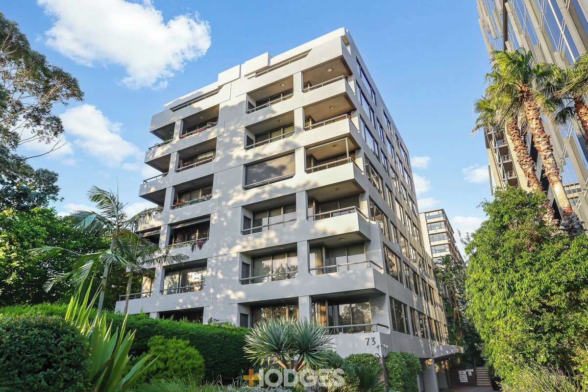 10 / 73 Queens Road MELBOURNE - Residential for sale