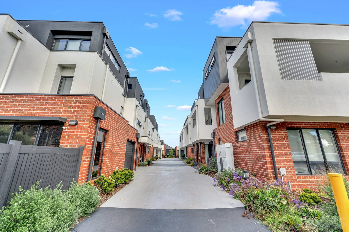 10 / 76 Collins Street Mentone - Residential for sale