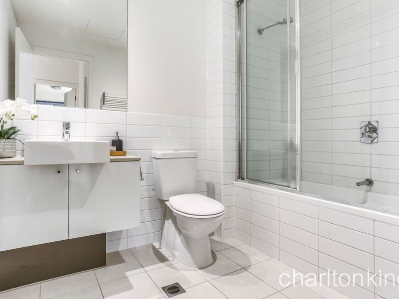 10 / 78 Holyrood Street HAMPTON - Residential for sale