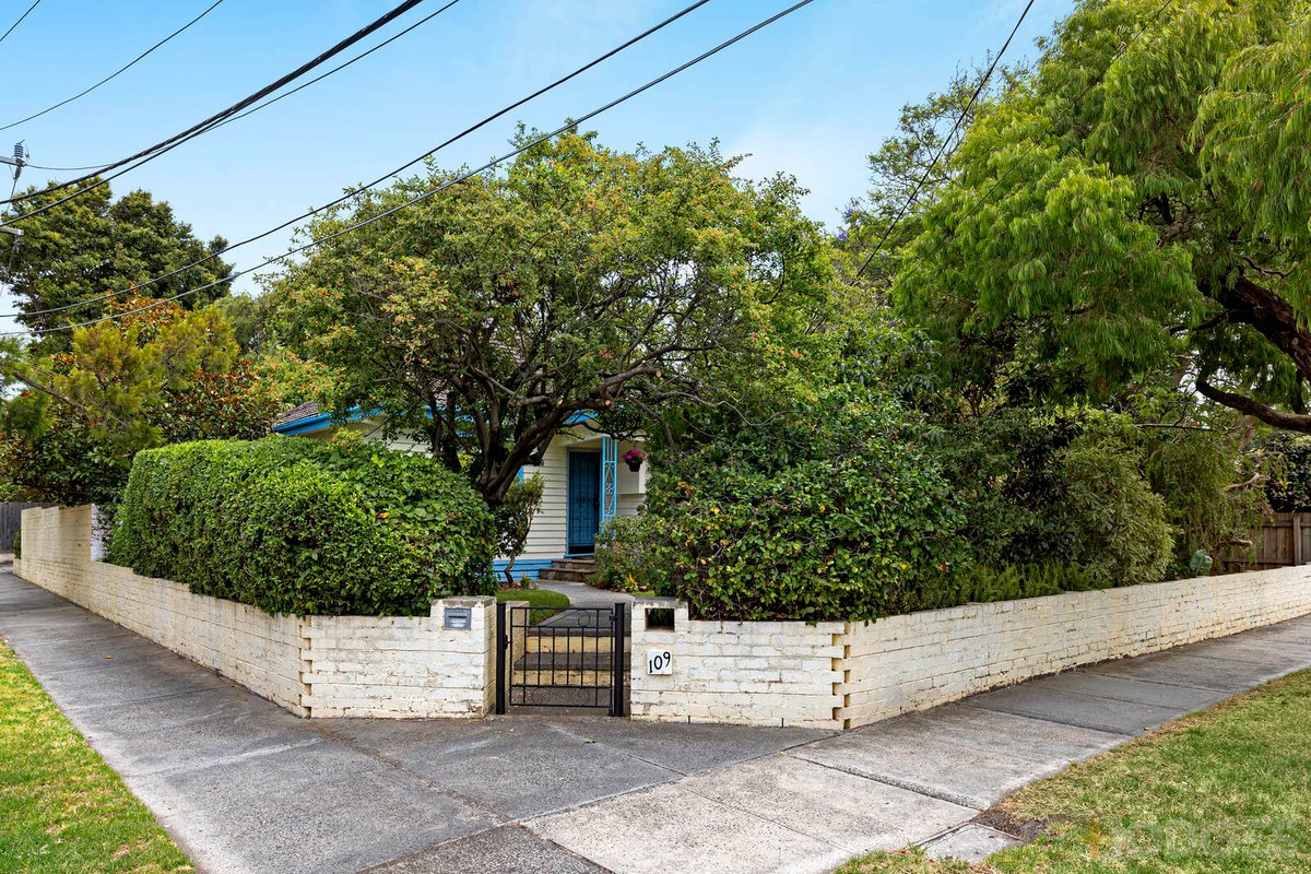 109 Dalgetty Road Beaumaris - Residential for sale