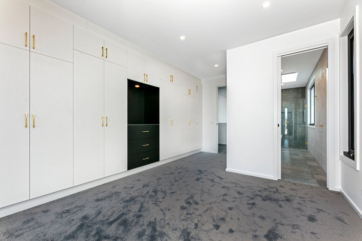 10A Cummins Road Brighton East - Residential for lease