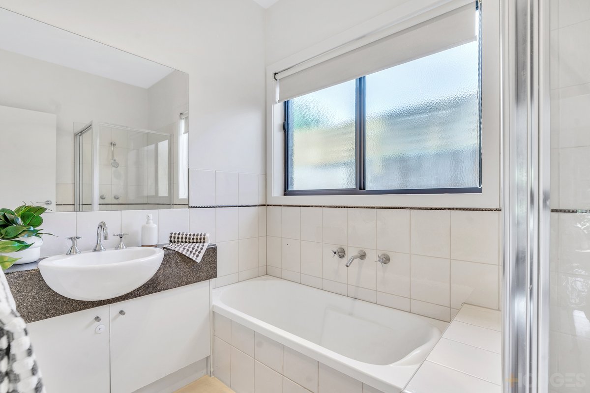 10a Kinross Street Hampton East - Residential for sale