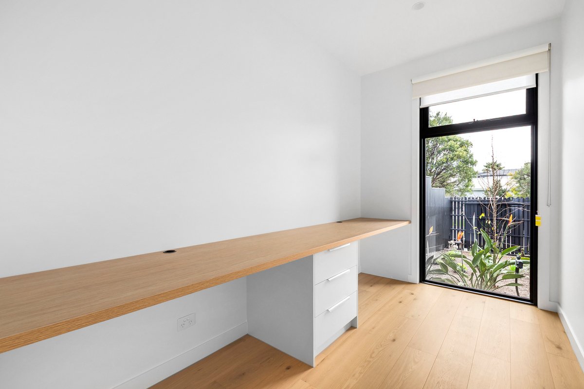 10B James Crescent Hampton - Residential for sale