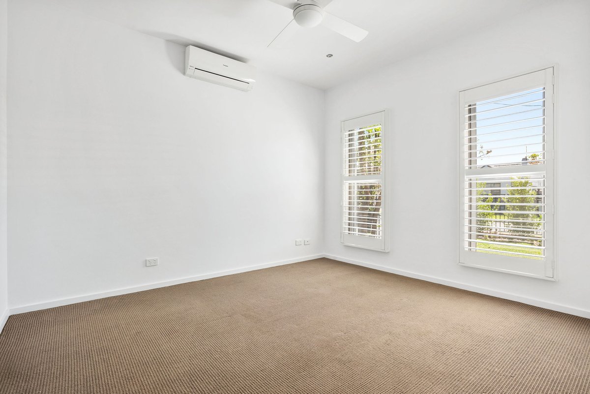 10B Jordan Street Clayton South - Residential for lease