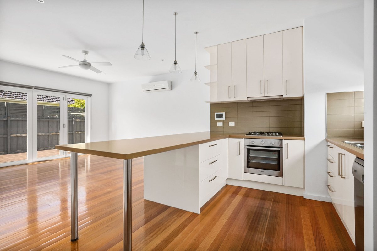 10B Jordan Street Clayton South - Residential for lease