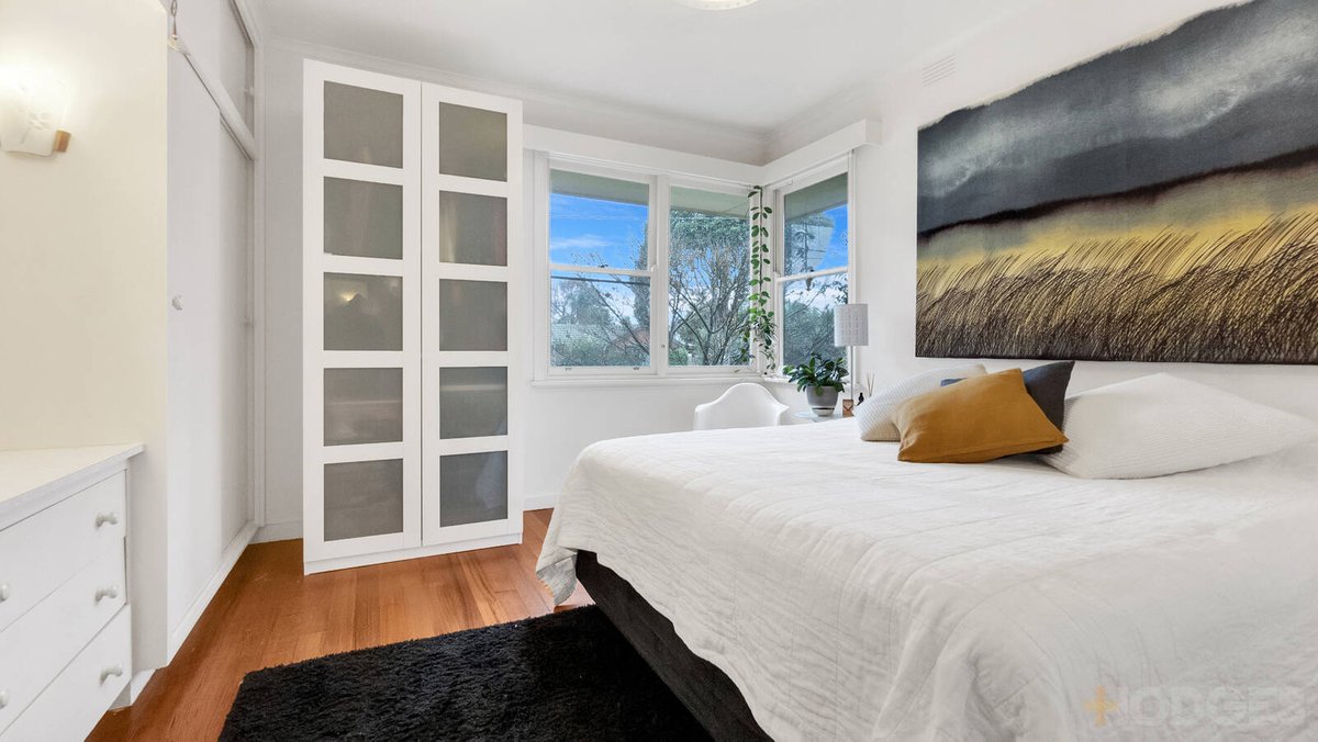11 Anderson Court Mentone - Residential for sale