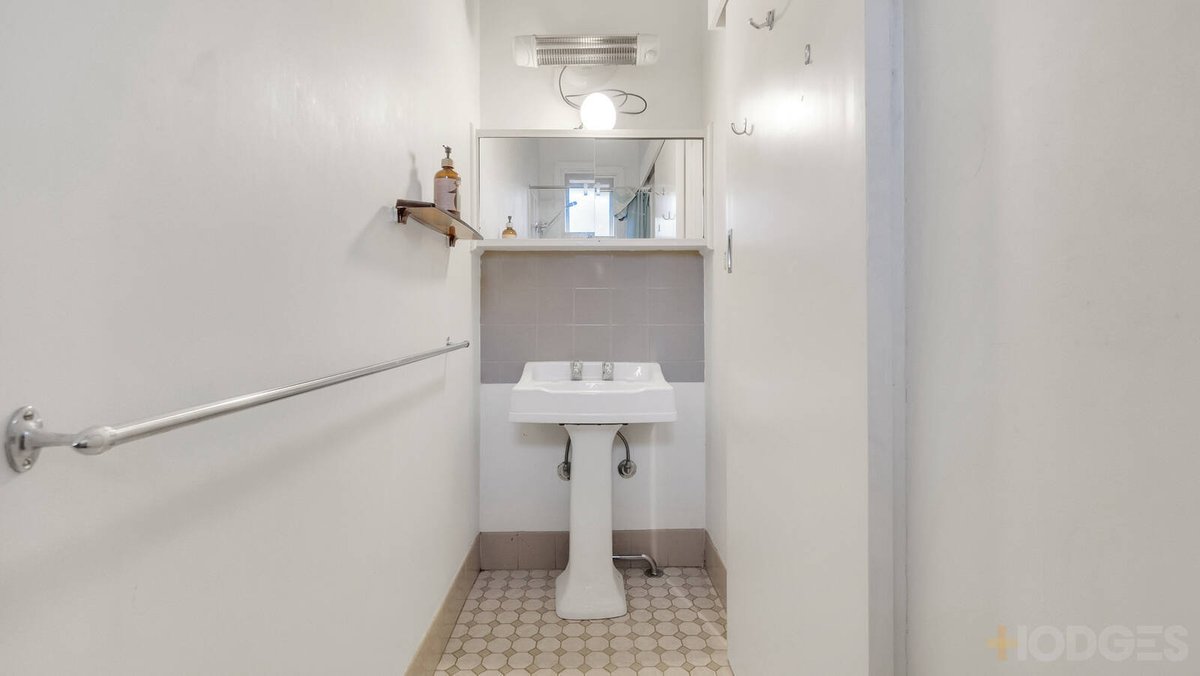 11 Anderson Court Mentone - Residential for sale