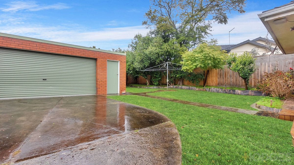 11 Anderson Court Mentone - Residential for sale