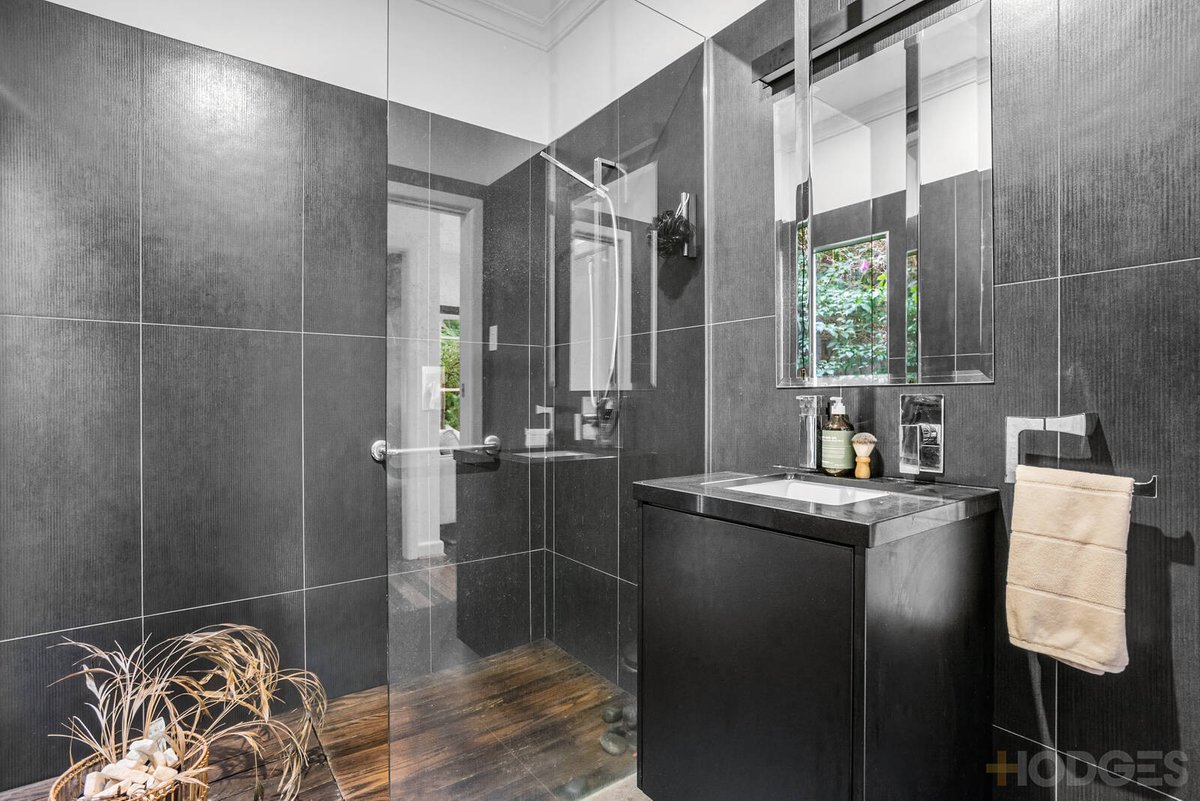 11 Bessie Street Bentleigh East - Residential for sale