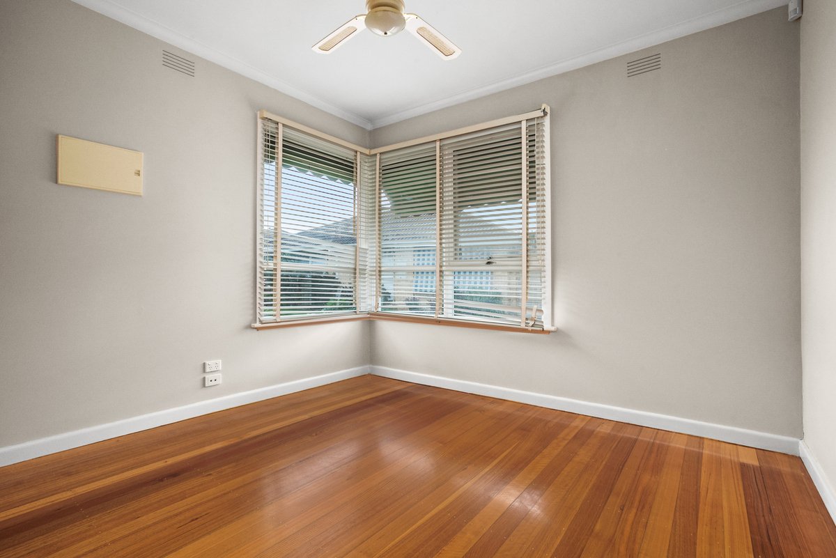 1 / 1 Brindisi Street Mentone - Residential for sale