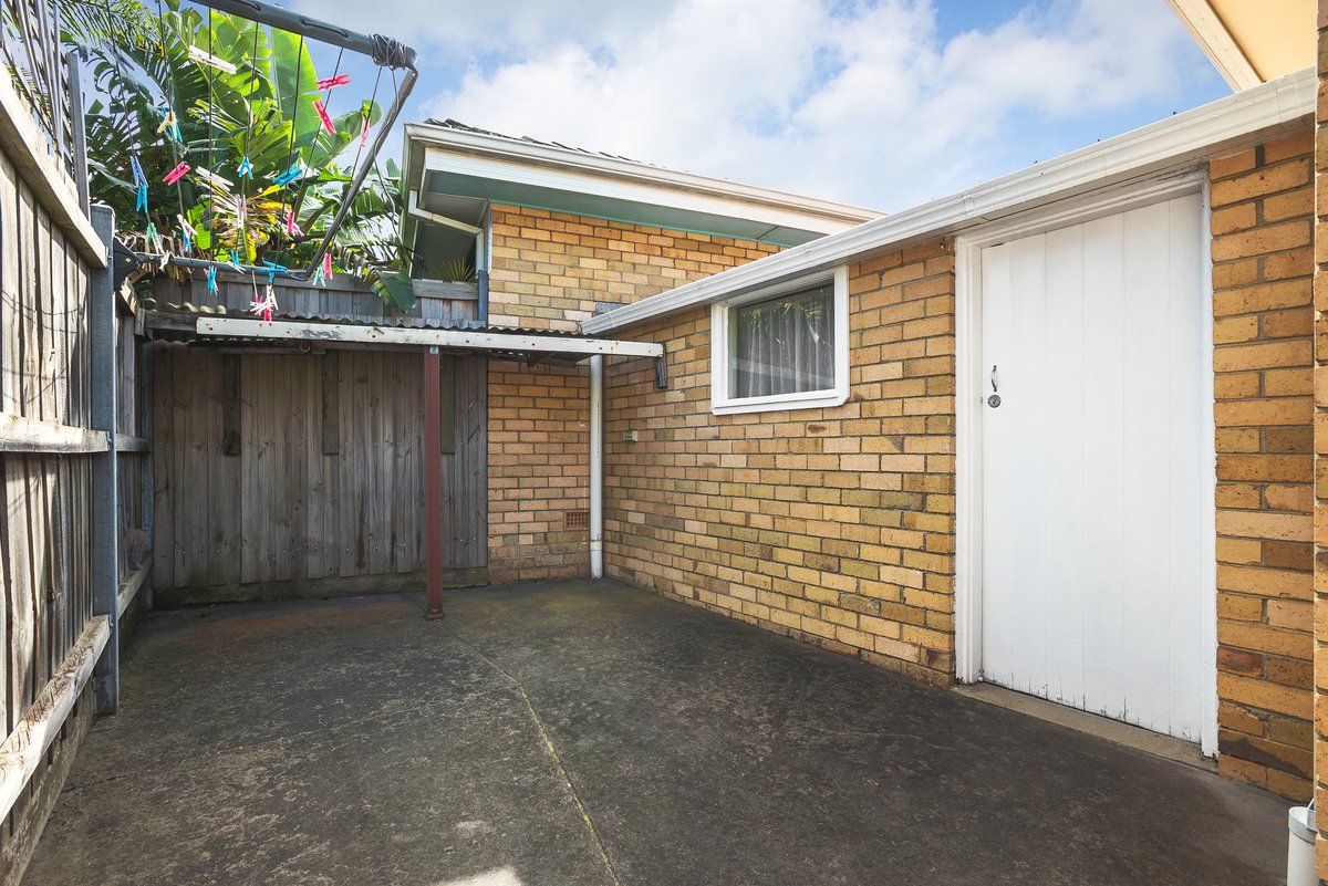 1 / 1 Brindisi Street Mentone - Residential for sale