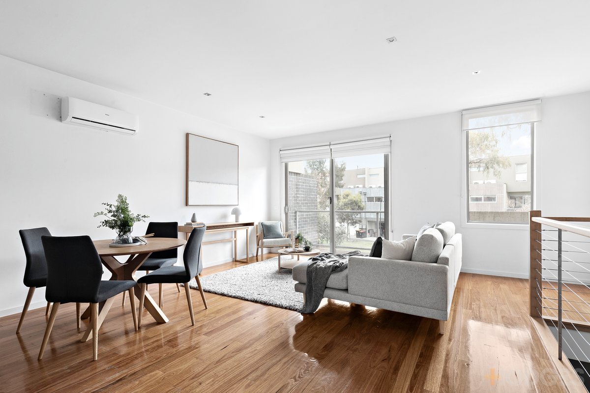 11 Chicquita Circuit Mentone - Residential for sale