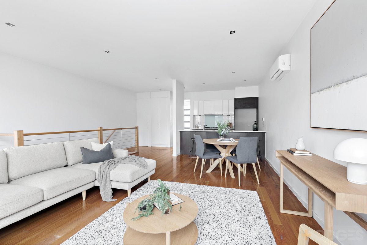 11 Chicquita Circuit Mentone - Residential for sale