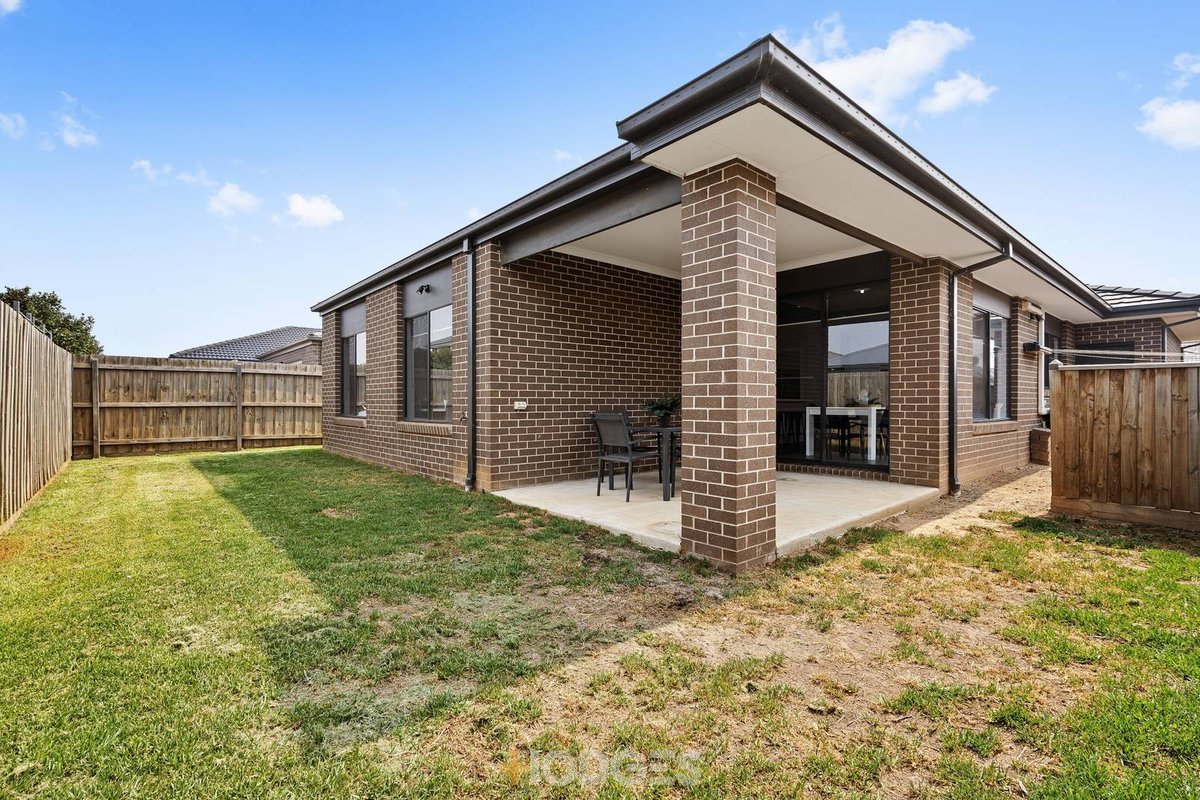 11 Coliban Road Werribee - Residential for sale