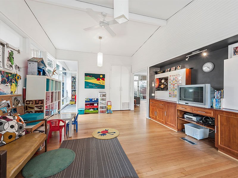 11 Coral Avenue BEAUMARIS - Residential for sale