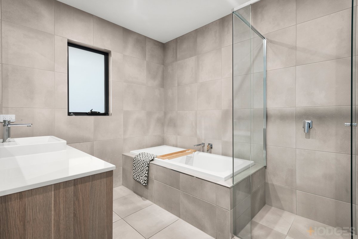 11 Correa Avenue Cheltenham - Residential for sale