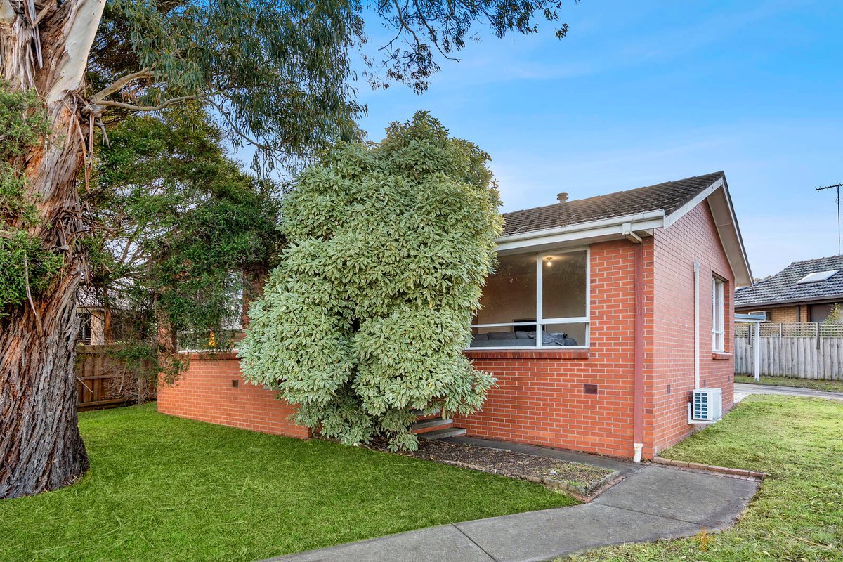 11 Corriedale Court Belmont - Residential for sale
