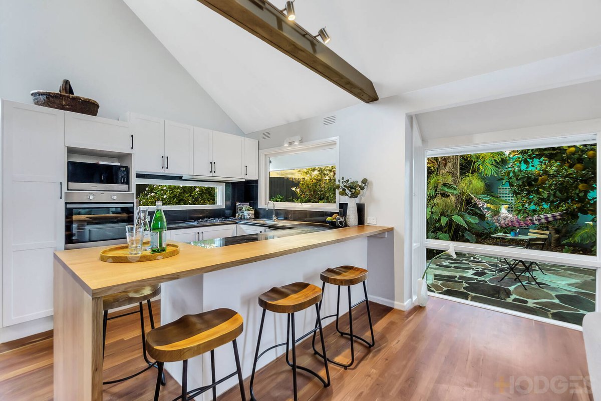 11 Daniel Court Mentone - Residential for sale