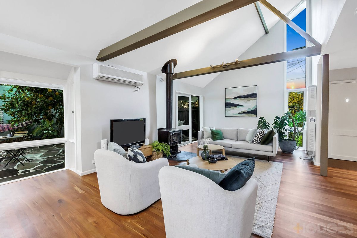 11 Daniel Court Mentone - Residential for sale
