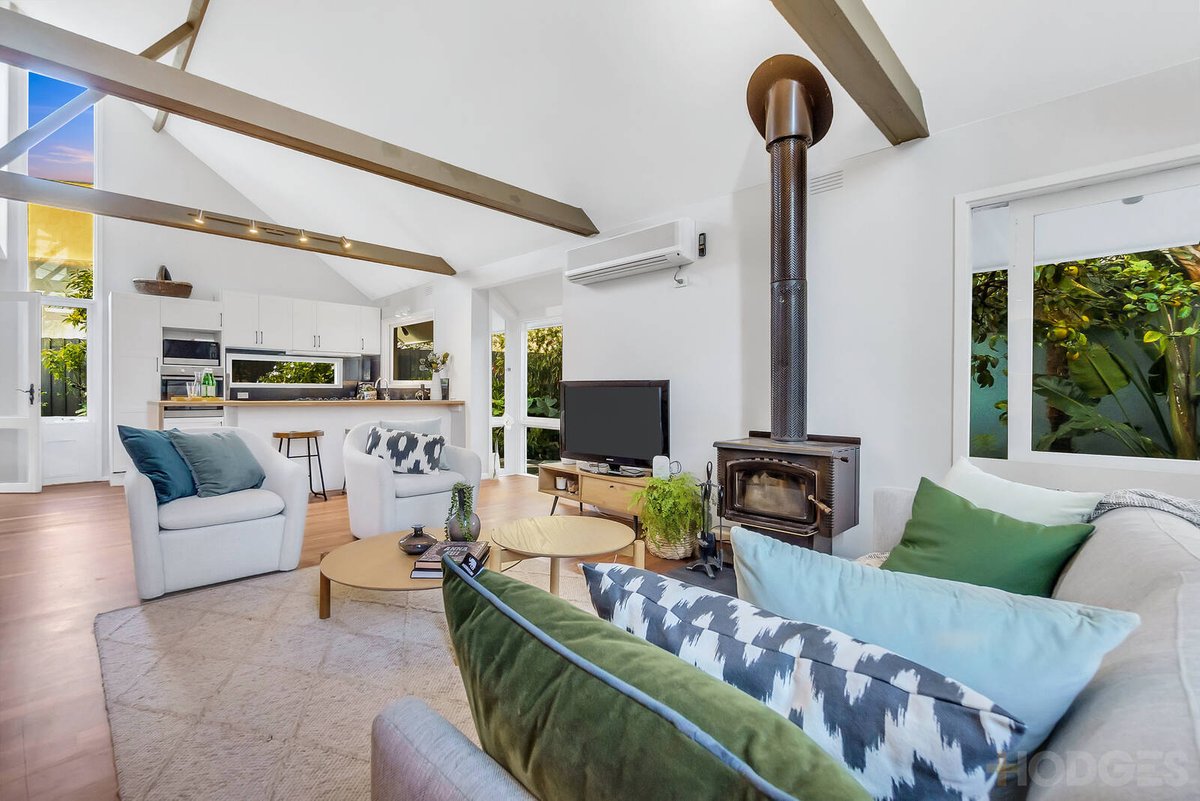 11 Daniel Court Mentone - Residential for sale