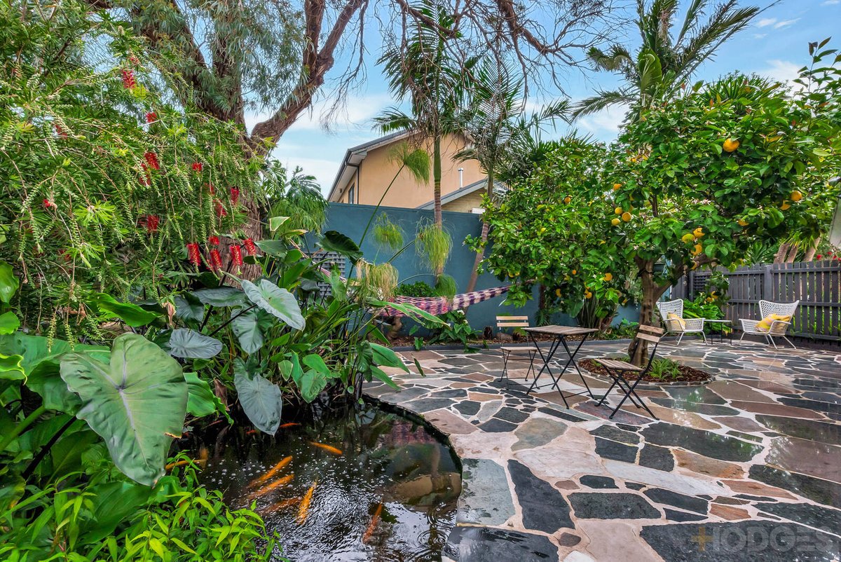 11 Daniel Court Mentone - Residential for sale