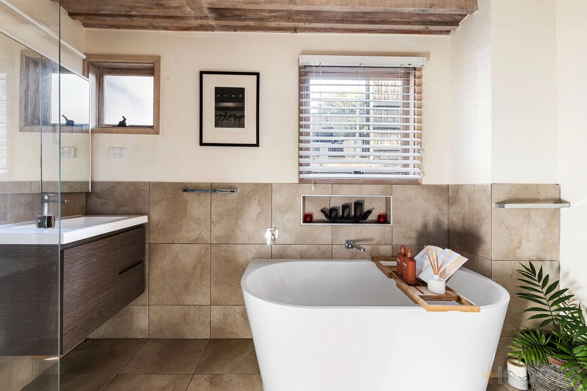 11 Driftwood Street Ocean Grove - Residential for sale