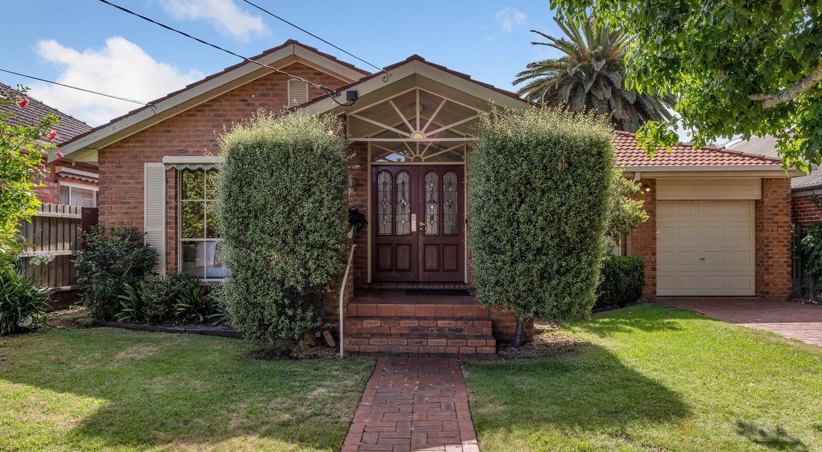 11 Eblana Avenue Mentone - Residential for sale