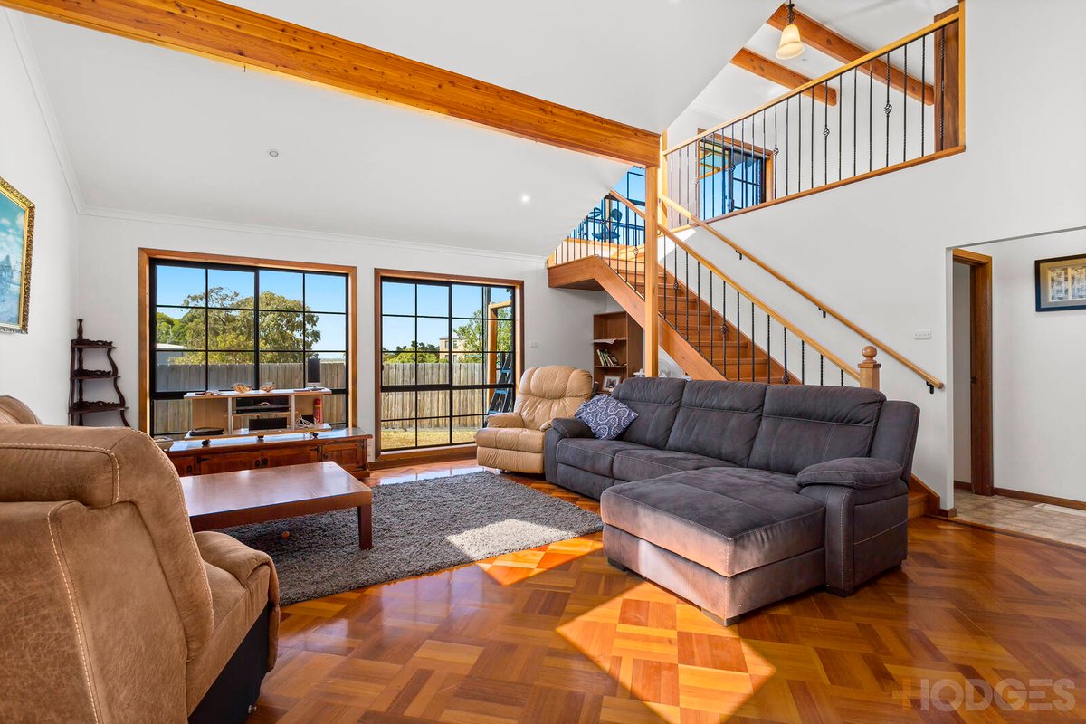 11 Eddison Close Altona Meadows - Residential for sale
